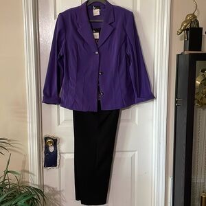 3 piece pantsuit size 16